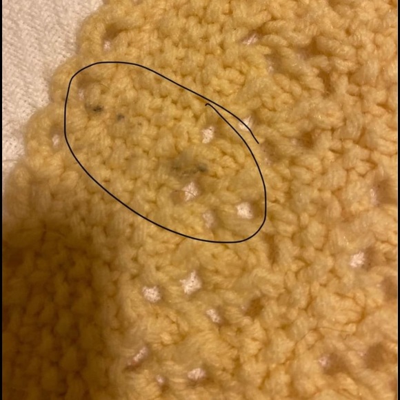 Very large cream coloured handmade throw - Picture 6 of 8